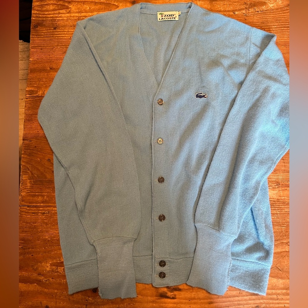 VERY RARE VINTAGE Izod/Lacoste Baby Blue Cardigan (XL)